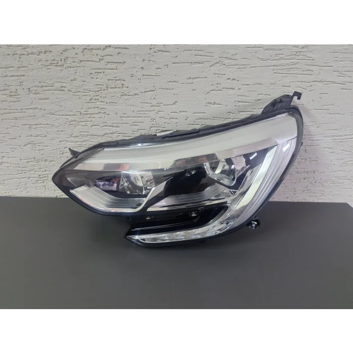 RENAULT MEGANE 4 SOL ÖN FAR JOY PAKET 2016-2020 SIFIR AYARINDA