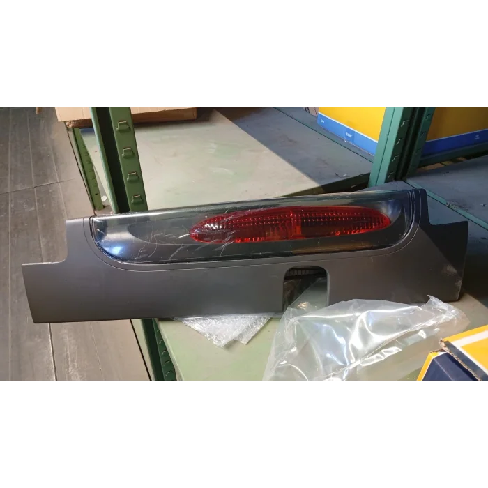 RENAULT TRAFİC VİVARO SOL ARKA STOP LAMBASI DUYLU SÜRGÜLÜ SIFIR 2001-2007