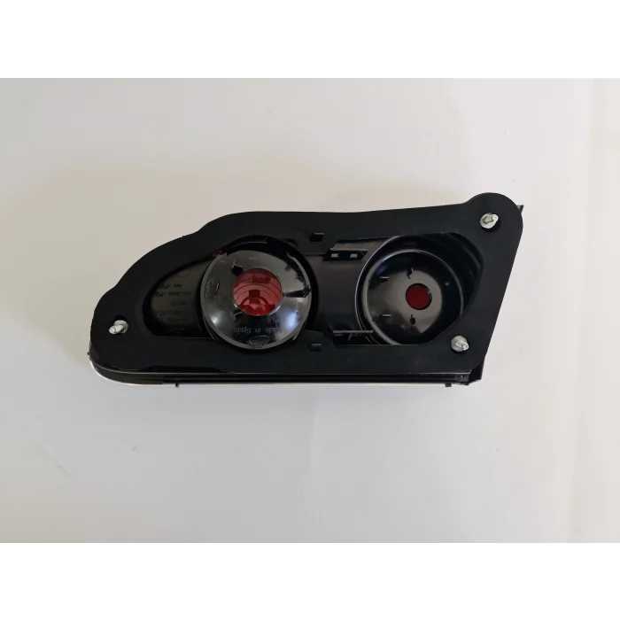 SEAT CORDOBA SOL BAGAJ İÇ STOP LAMBASI HELLA SIFIR 2003-2009