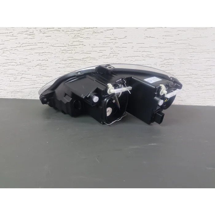 SEAT LEON SAĞ ÖN FAR SIFIR 2009-2012