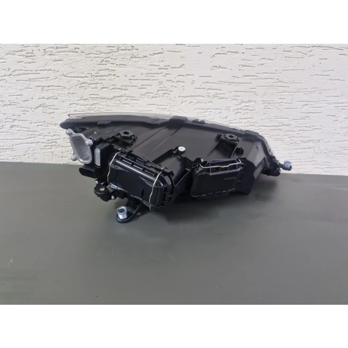 SEAT LEON SOL ÖN FAR HALOJEN SIFIR 2017-2021
