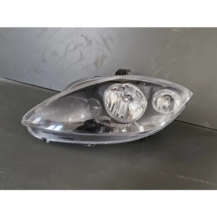 SEAT LEON SOL ÖN FAR SIFIR 2009-2012