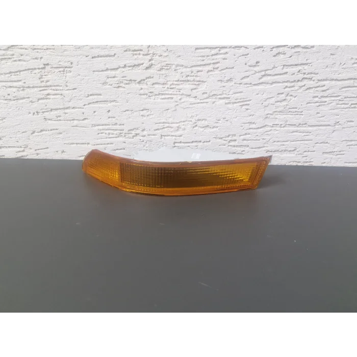 TOYOTA COROLLA ÖN TAMPON SİNYAL LAMBASI SOL SIFIR 1993-1998