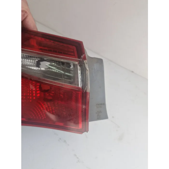 TOYOTA COROLLA SOL ARKA STOP LAMBASI ÇIKMA 2013-2016