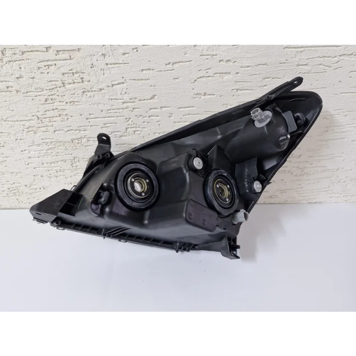 TOYOTA COROLLA VERSO SAĞ ÖN FAR MOTORLU SIFIR 2004-2008