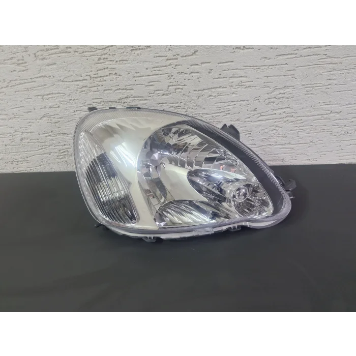TOYOTA YARİS SAĞ ÖN FAR MOTORSUZ SIFIR 2003-2006