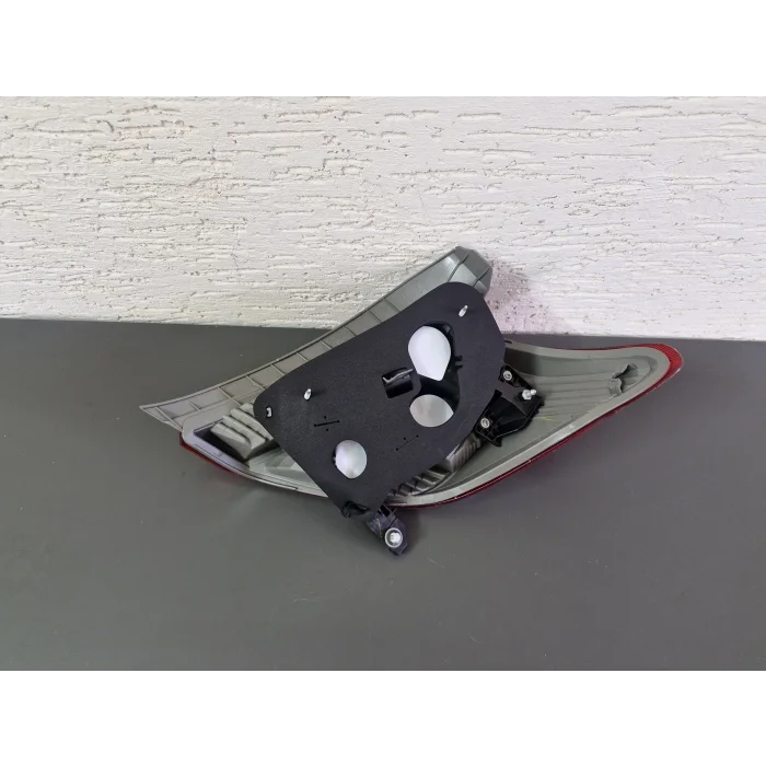 TOYOTA YARİS SOL ARKA STOP LAMBASI DUYSUZ SIFIR 2011-2013