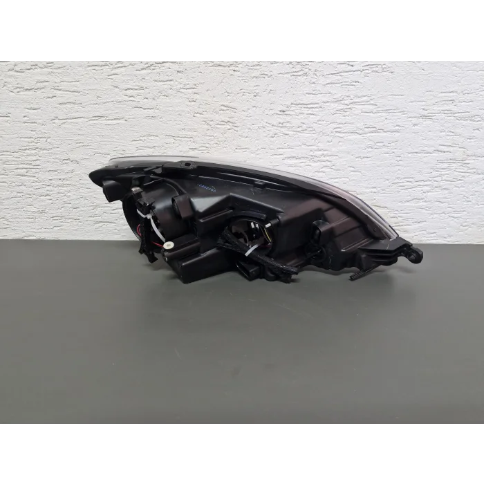VOLKSWAGEN GOLF 6 PLUS SOL ÖN FAR SIFIR 2009-2013
