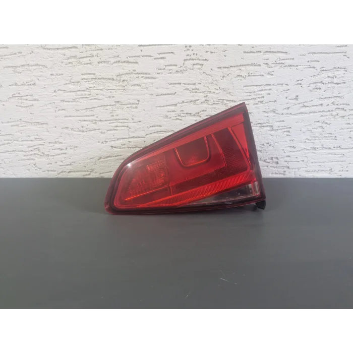 VOLKSWAGEN GOLF 7 SAĞ BAGAJ İÇ STOP LAMBASI ORJİNAL HATASIZ 2013-2017