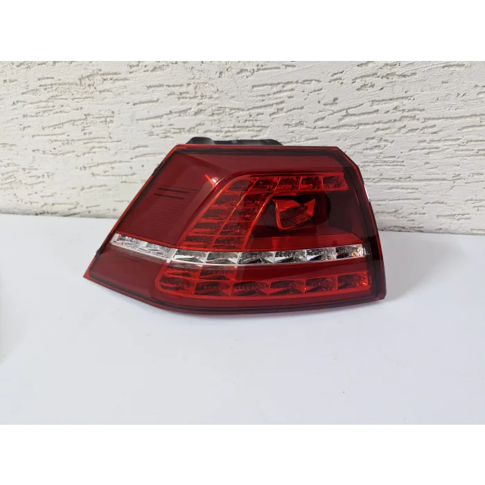 VOLKSWAGEN GOLF 7 SOL ARKA DIŞ STOP LEDLİ SIFIR 2013-2017