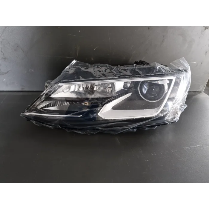 VOLKSWAGEN JETTA LEDLİ SOL ÖN FAR SIFIR 2011-2017