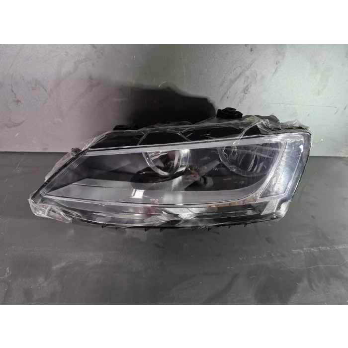 VOLKSWAGEN JETTA SOL ÖN FAR SIFIR 2011-2018