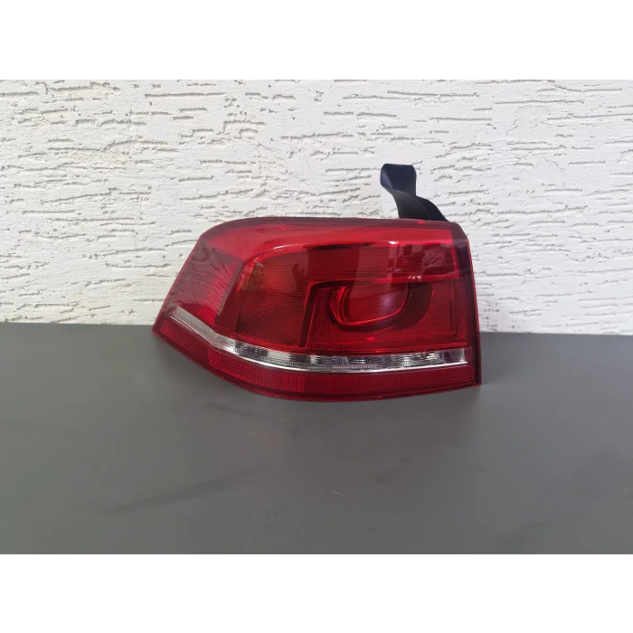 VOLKSWAGEN PASSAT B7 SOL ARKA STOP LAMBASI SIFIR 2011-2015