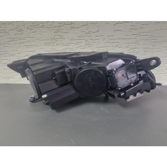 VOLKSWAGEN PASSAT CC SOL ÖN FAR LEDLİ (BEYİNLERİ ÜSTÜNDE) SIFIR 2013-2017