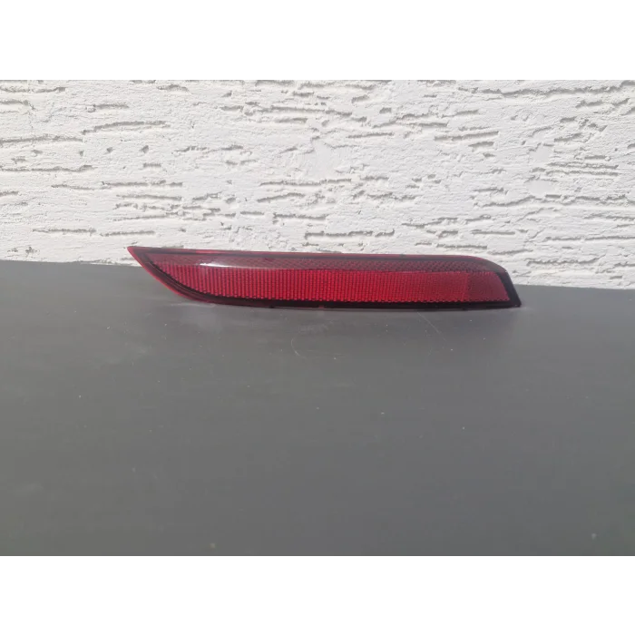 VOLKSWAGEN POLO SAĞ ARKA TAMPON REFLEKTÖRÜ SIFIR 2010-2017