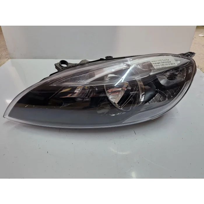 VOLVO V40 SOL ÖN FAR 2012-2014 SIFIR AYARINDA