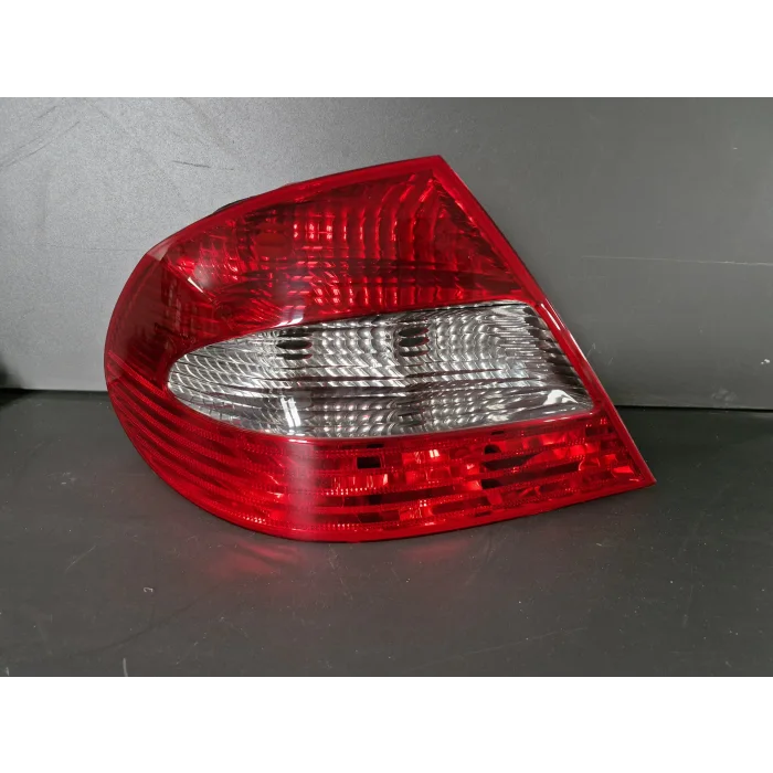 W209 CLK200 CLK320 SOL ARKA STOP LAMBASI SIFIR 2005-2009