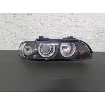 BMW E39 SAĞ ÖN FAR (SİYAH) BEYAZ SİNYAL SIFIR 2001-2003