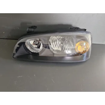 HYUNDAİ ELANTRA SOL ÖN FAR SİYAH MANUEL SIFIR 2003-2006