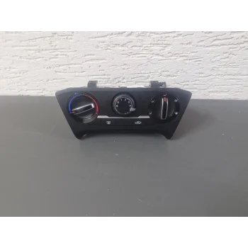 HYUNDAİ İ20 KLİMA KONTROL PANELİ ORJİNAL