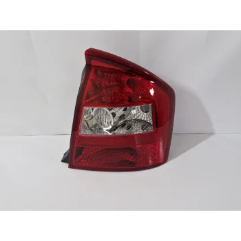 KİA CERATO SEDAN SAĞ ARKA STOP LAMBASI SIFIR 2004-2006