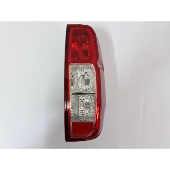 NİSSAN NAVARA SAĞ ARKA STOP LAMBASI DUYSUZ SIFIR 2006-2014