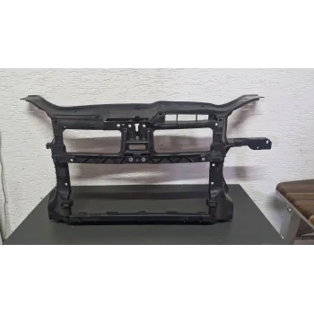 VOLKSWAGEN GOLF 5 ÖN PANEL 2004-2009 SIFIR KARGO HASARLI