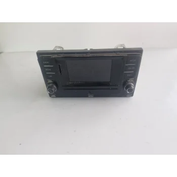 VOLKSWAGEN GOLF 7 TEYP RADYO EKRANI ORJİNAL 2012-2019