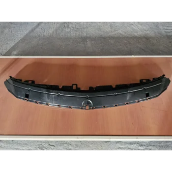 W117 CLA180 CLA200 AMG ÖN TAMPON İÇ ORTA ÜST BRAKETİ A1178850065