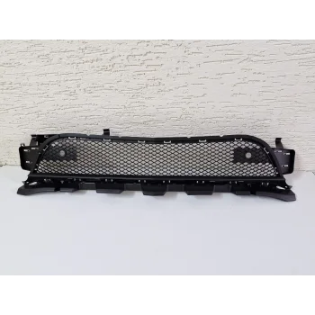 W117 CLA180 CLA200 AMG ÖN TAMPON ORTA IZGARA SIFIR 2013-2015