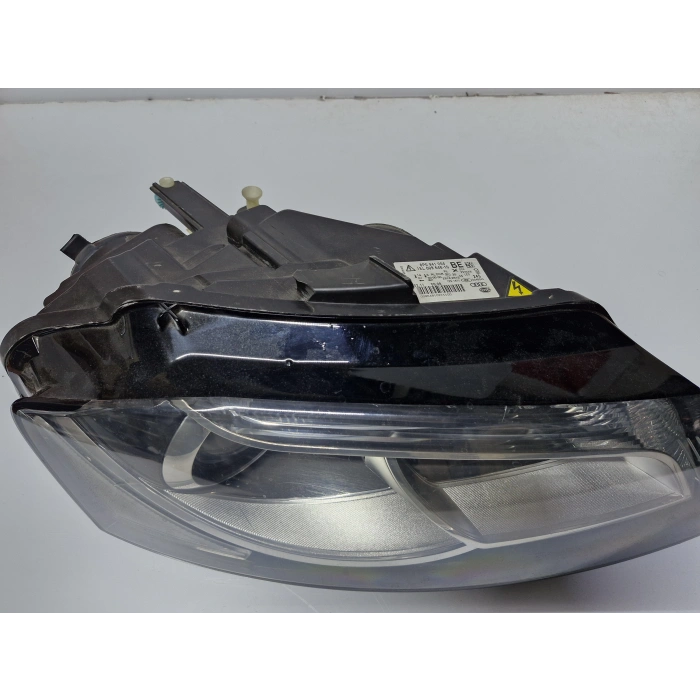 AUDİ A3 ZENON SAĞ ÖN FAR LEDLİ ORJİNAL 2003-2014