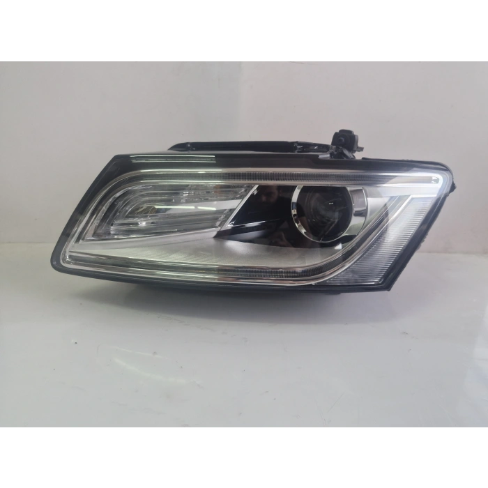 AUDİ Q5 SOL ÖN FAR DOLU BEYİNLER ÜZERİNDE SIFIR 2012-2017