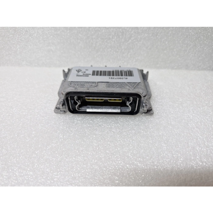 BMW 1 KASA E87 LCİ 116 FAR BEYNİ ORJİNAL SIFIR 2006-2012