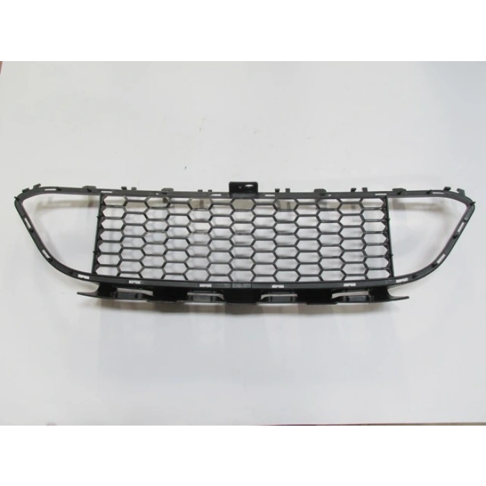 BMW 3 SERI- F30- 12/18; ÖN TAMPON PANJURU SİYAH (M-TECH) (TW)