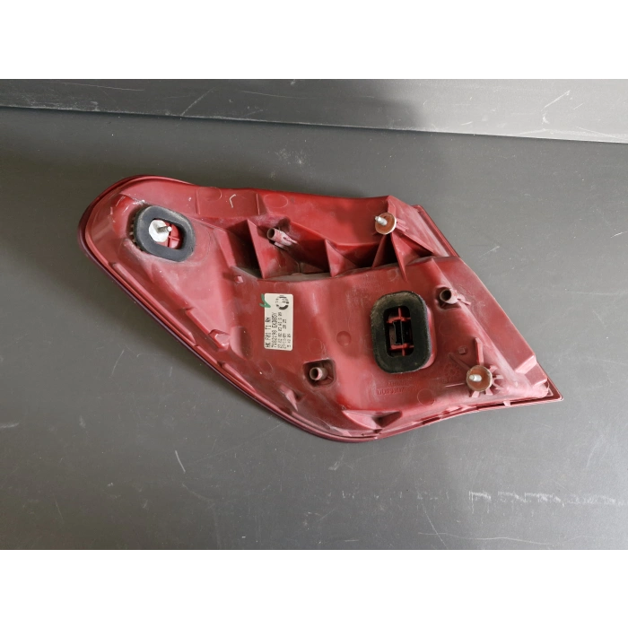 BMW 7 KASA F01 730 740 SAĞ ARKA STOP ORJİNAL SÖKME 2007-2011