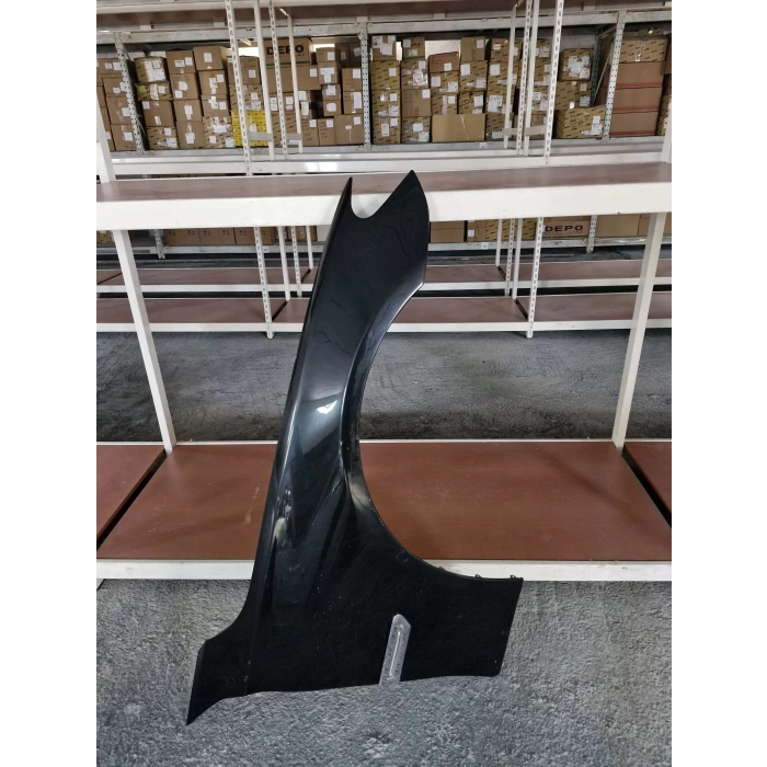 BMW 7 KASA F01 730 740 SAĞ ÖN ÇAMURLUK SİYAH ORJİNAL SÖKME