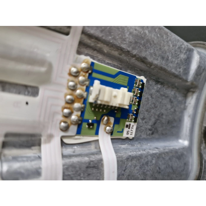 BMW F01 730 740 FAR SİNYAL MODÜLÜ BEYNİ SOL HATASIZ 2007-2011