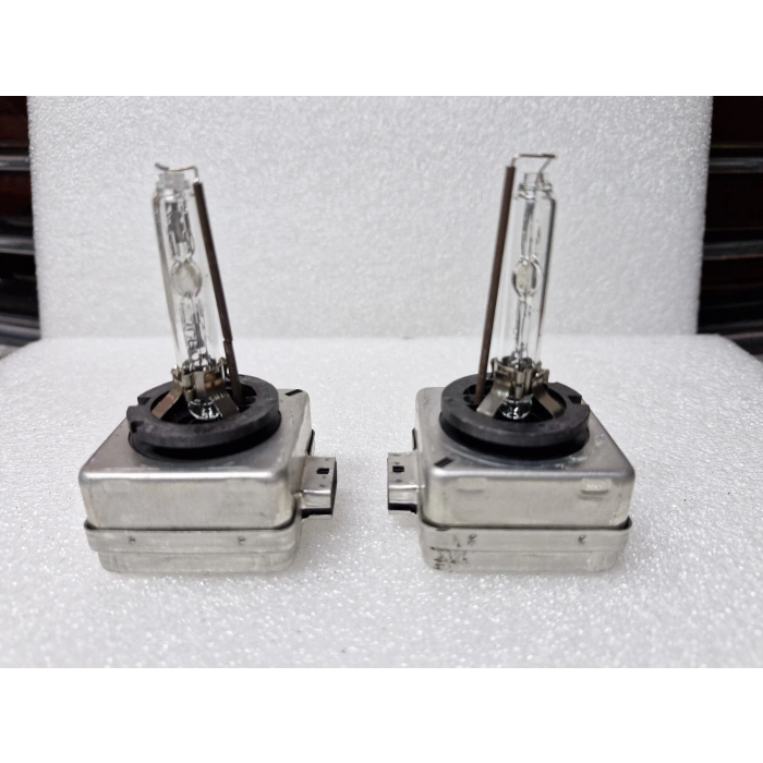 BMW F10 520 F30 320 FAR ZENON AMPUL TAKIM D1S ORJİNAL OSRAM