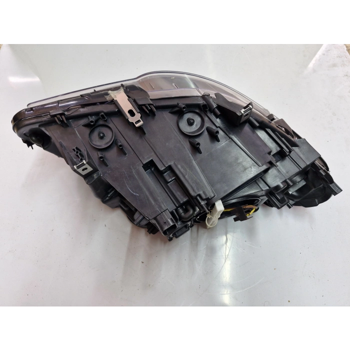 BMW F10 LCI 520 SOL ÖN FAR TEK MERCEKLİ ZENONSUZ 2011-2014