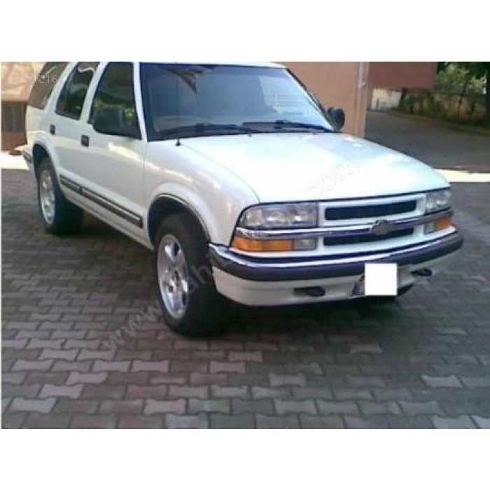 CHEVROLET BLAZER- 98/01; ARAÇ BİLGİLERİ VE RESİMLERİ