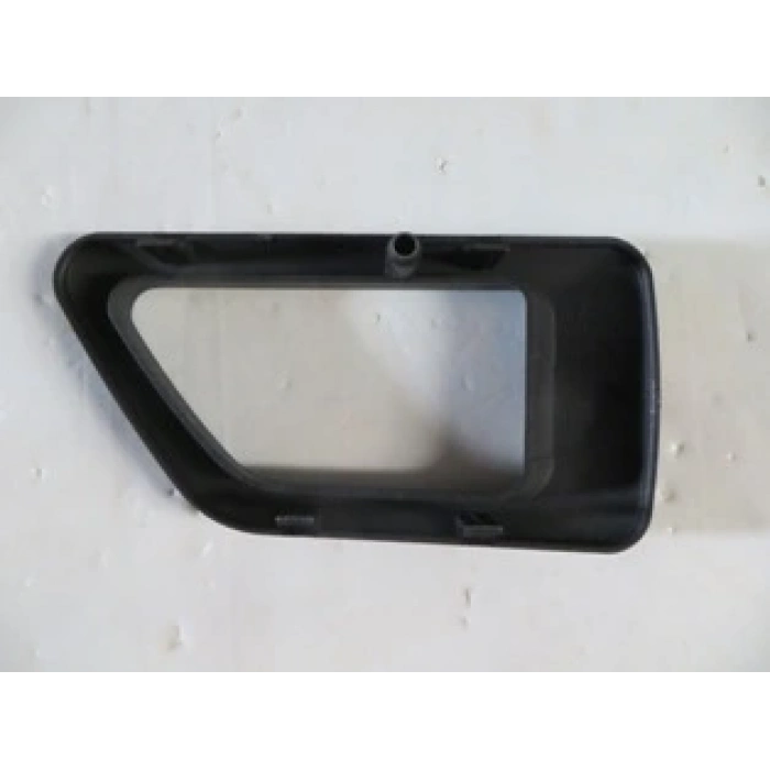 CITROEN BERLINGO- 04/08; ÖN KAPI İÇ AÇMA KOLU ÇERÇEVESİ SOL SİYAH
