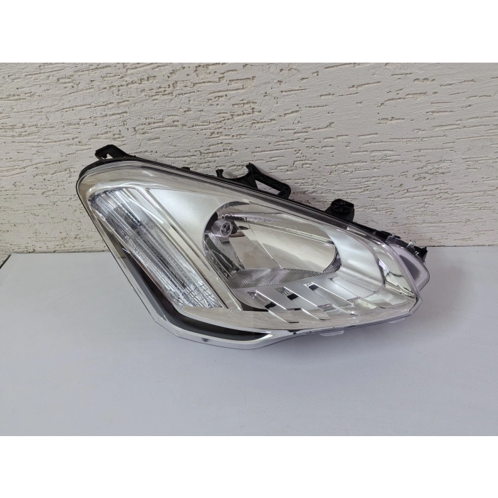 CİTROEN BERLİNGO SAĞ ÖN FAR SİYAH SİNYAL SIFIR 2011-2018