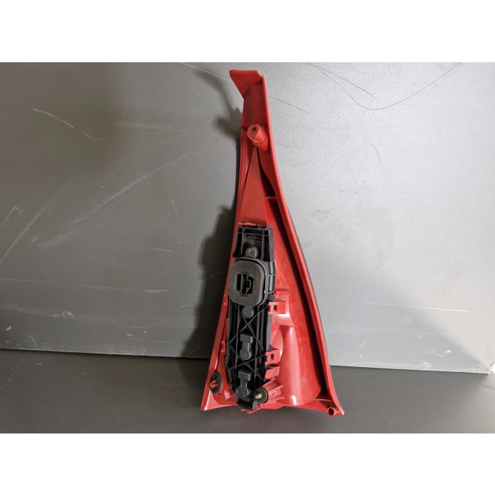 CİTROEN C3 SAĞ ARKA STOP LAMBASI ORJİNAL SÖKME 2001-2005