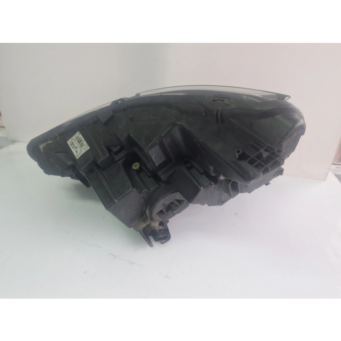 CİTROEN C4 X SAĞ ÖN FAR ORJİNAL 2019-2024