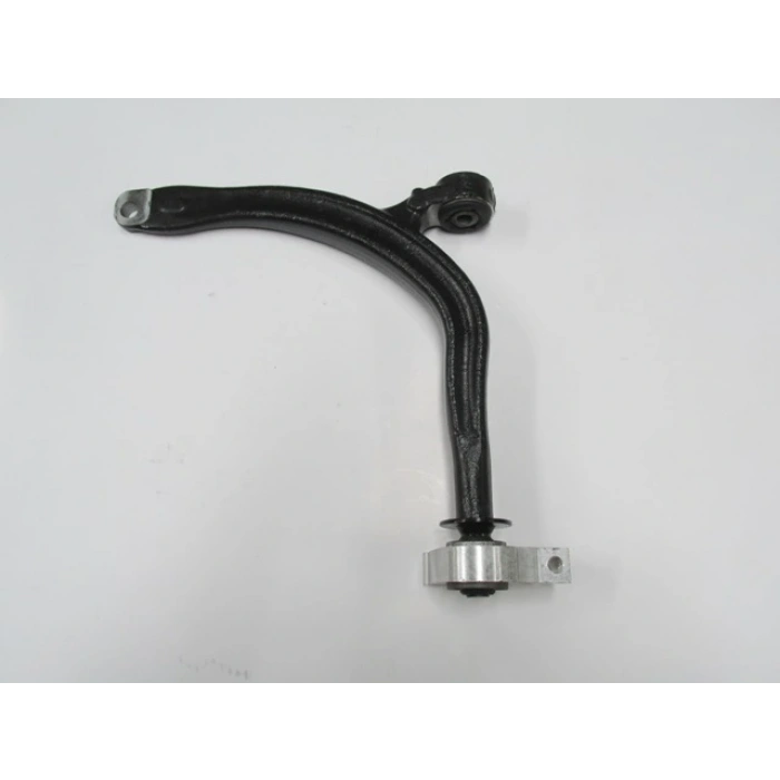 CITROEN C5- 01/05; ÖN ALT TABLA SOL BURÇLU/TAKOZLU (SALINCAK) (SH)