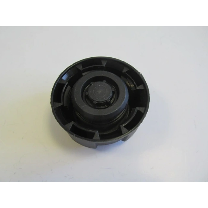 CITROEN C5- 05/08; RADYATÖR YEDEK SU DEPO KAPAĞI