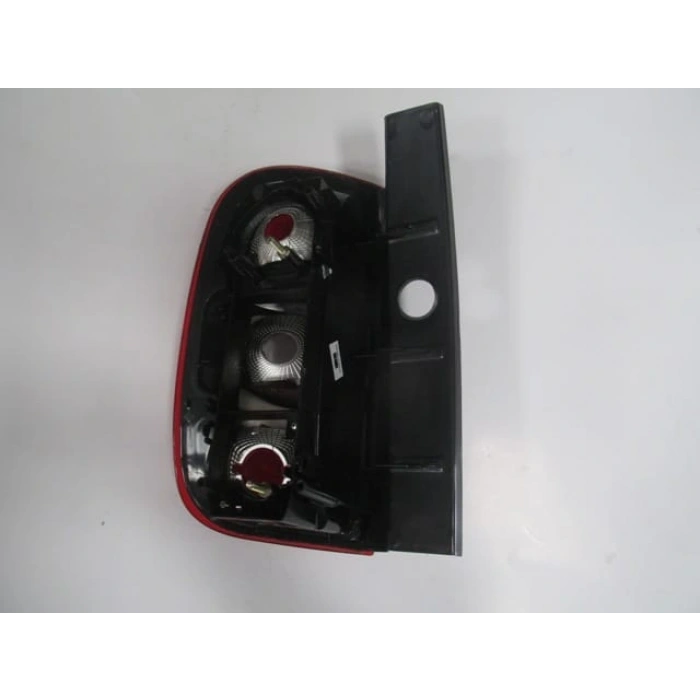 DACIA DUSTER- 14/17; STOP LAMBASI SAĞ KIRMIZI/BEYAZ (TW-Y/MARS)