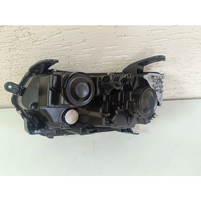 DACİA DUSTER 2 SAĞ ÖN FAR BEYİNLİ LEDLİ SIFIR 2017-2021