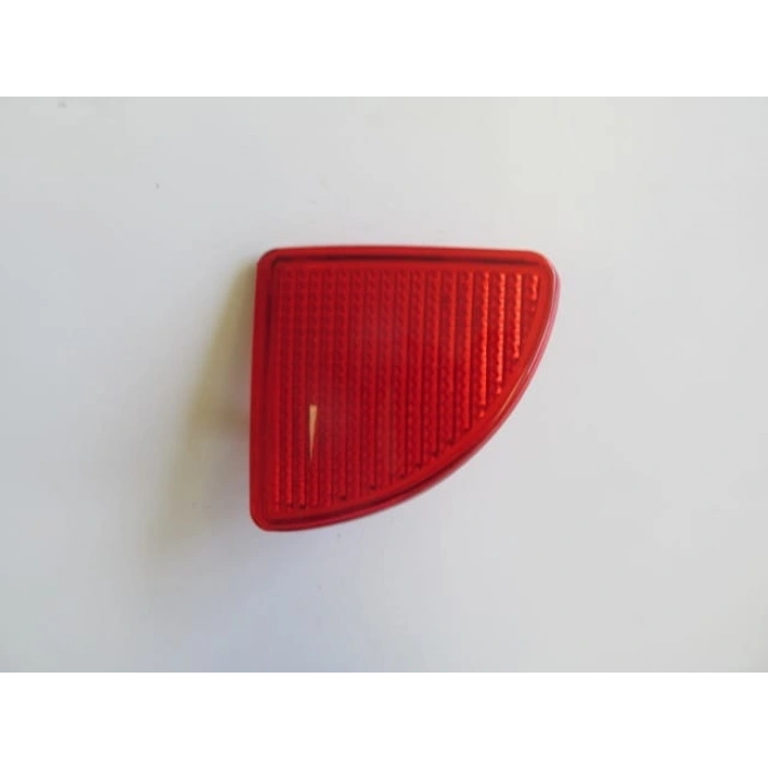 DACIA LOGAN- MCV- 06/08; ARKA TAMPON REFLEKTÖRÜ SAĞ KIRMIZI