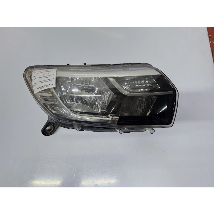 DACİA SANDERO SAĞ ÖN FAR LEDLİ 2016-2020